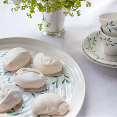 Sophie Conran for Portmeirion Mistletoe Round Platter